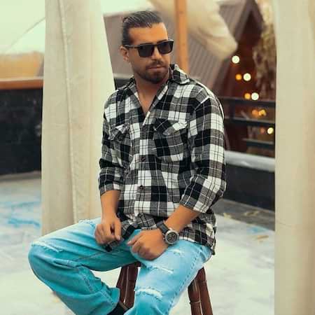 دانلود اهنگ جدید ایمان عارفان قلب منی