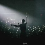 دانلود اهنگ جدید محمد علی امینی اسفندارانی از دور نگاهت می کنم (هوش مصنوعی)